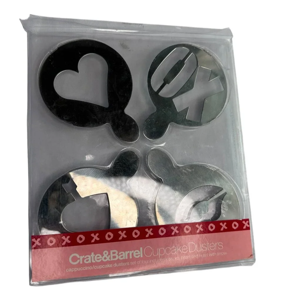 Crate & Barrel Cupcake Cake Stencil Steel Hearts Valentine Dusting Sugar Lips XO